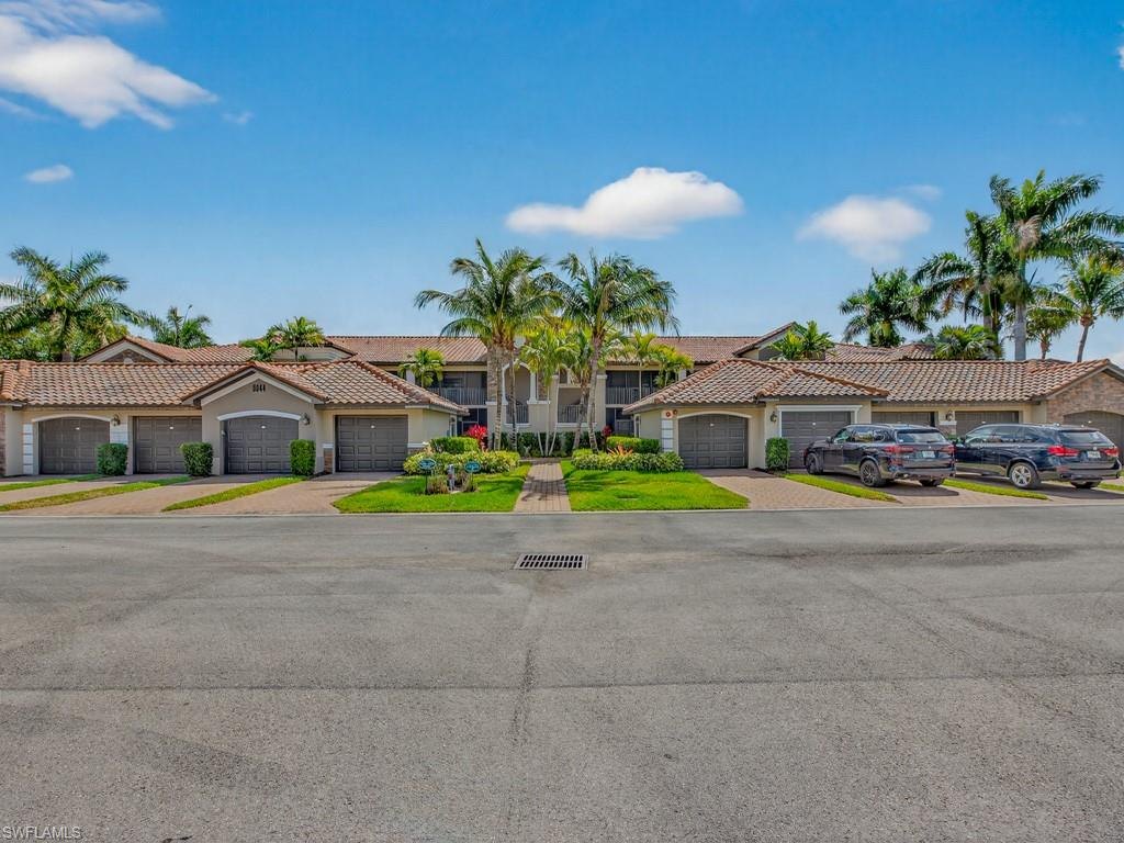9844 Venezia Cir E #726